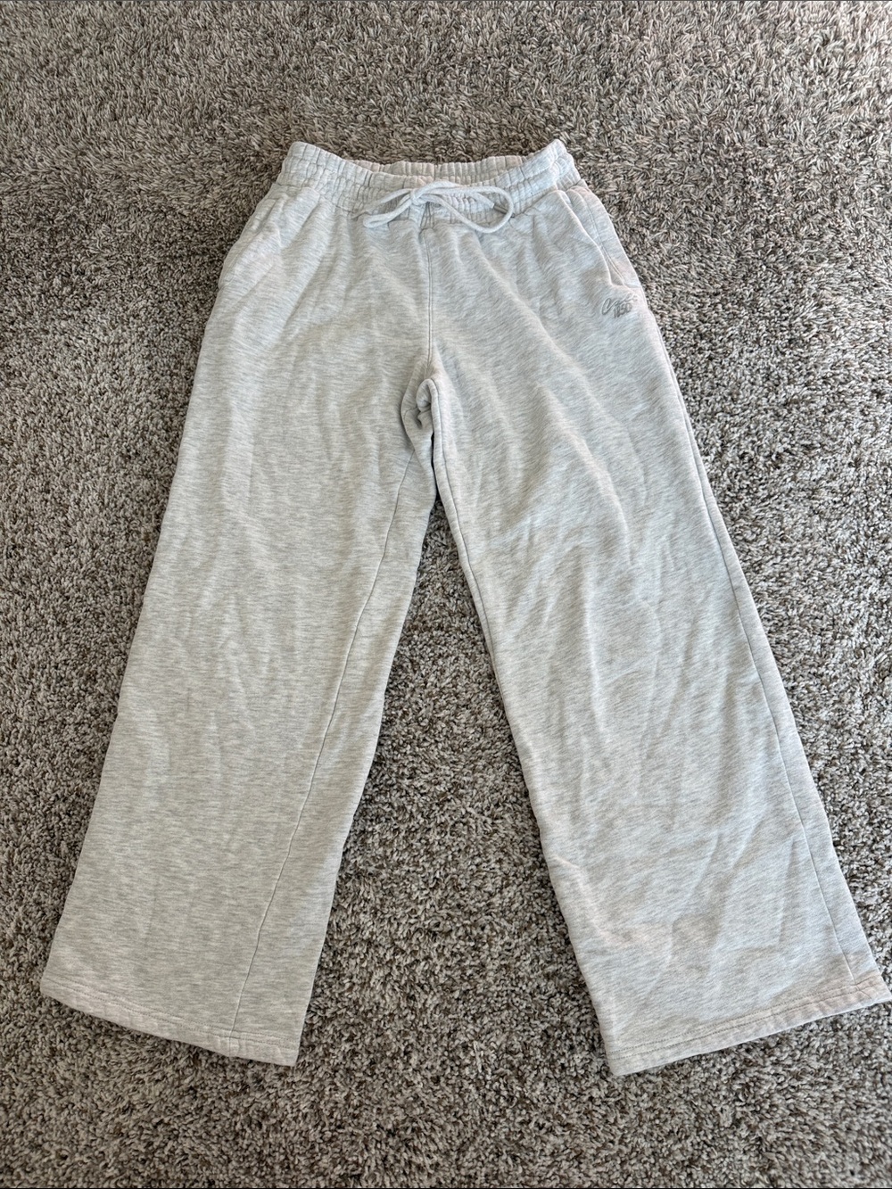 Light Gray Women’s Wide-Leg Sweatpants